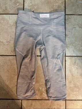 Lululemon cropped leggings